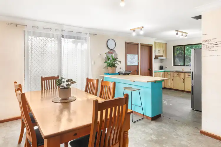 Fifth view of Homely house listing, 4 Bohemia Road, Yakamia WA 6330