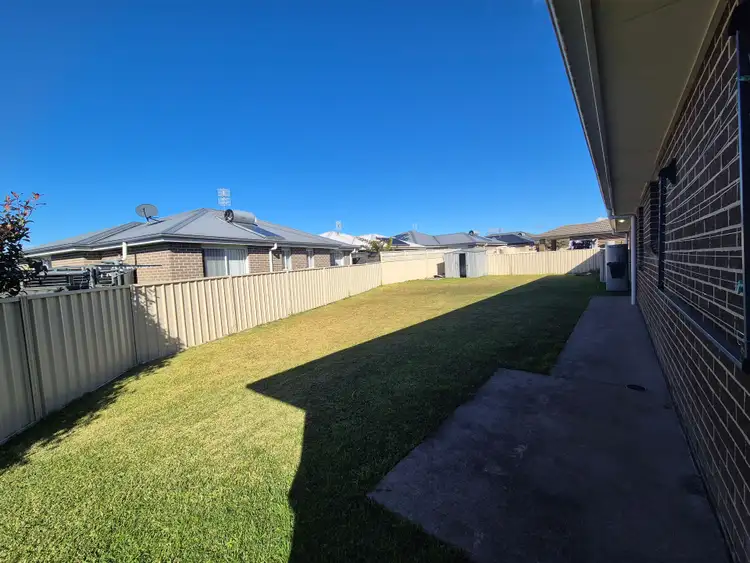 1/69C Sophia Road, Worrigee NSW 2540