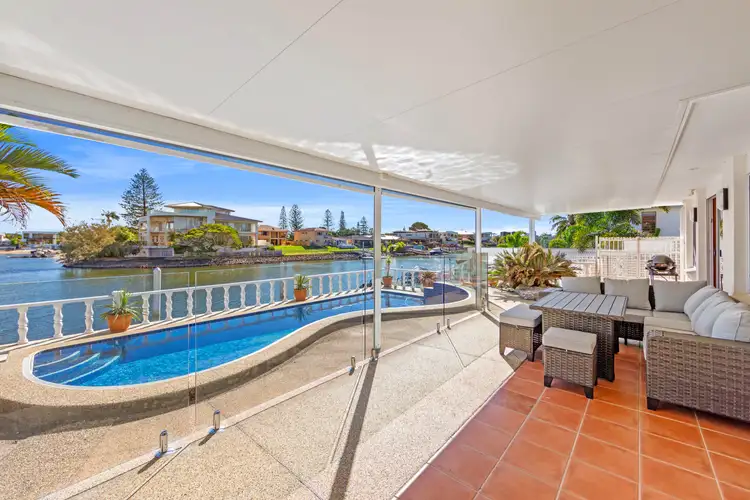 29 Allambi Avenue, Broadbeach Waters QLD 4218