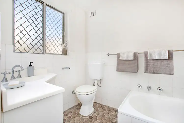 Sixth view of Homely apartment listing, 1/47 Cowper Street, Randwick NSW 2031