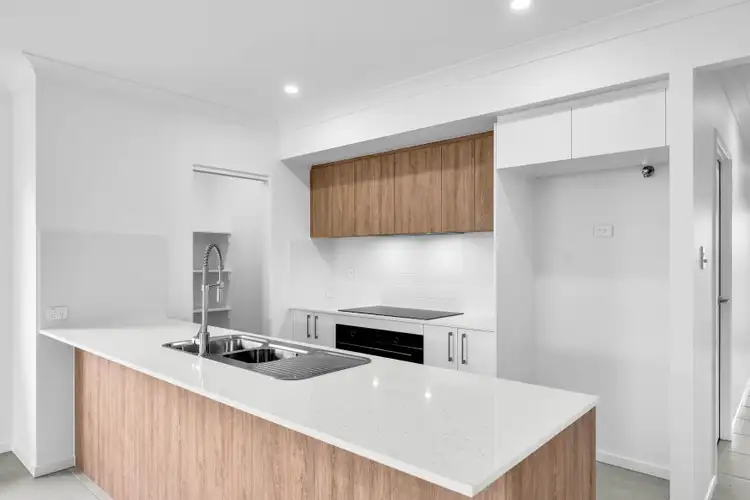 Second view of Homely house listing, 100 Outlook Boulevard, Gleneagle QLD 4285