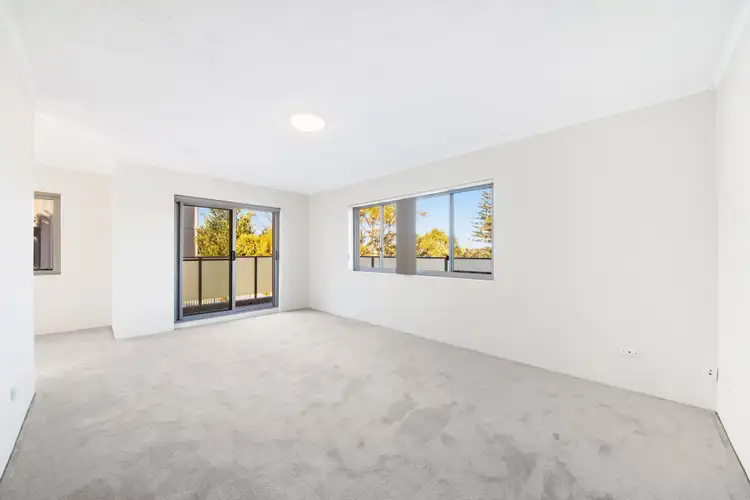Third view of Homely unit listing, 4/41 The Causeway, Maroubra NSW 2035