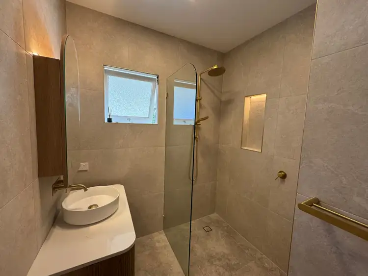 111 Welsby Parade, Bongaree QLD 4507