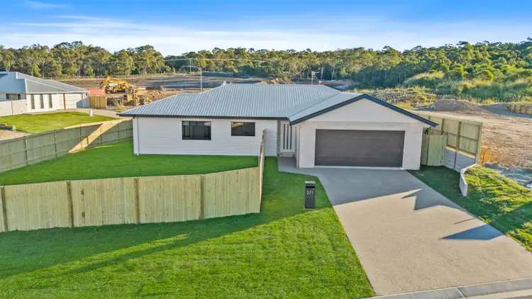 2/1 North Place, Hidden Valley QLD 4703