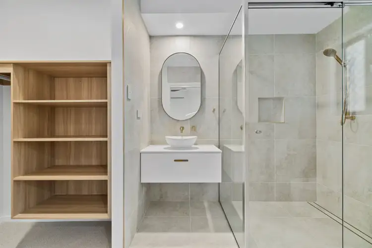 Fifth view of Homely house listing, 2/1 North Place, Hidden Valley QLD 4703