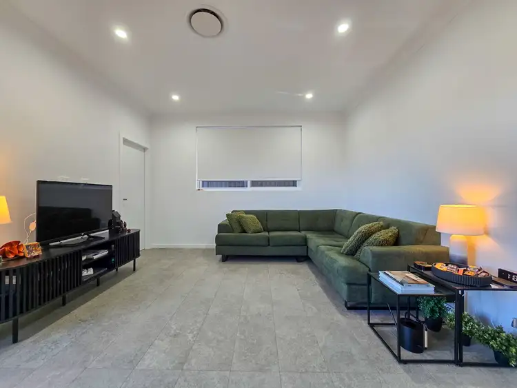 Fourth view of Homely semi-detached listing, 2/7a Fieldhouse Circuit, Campbelltown NSW 2560