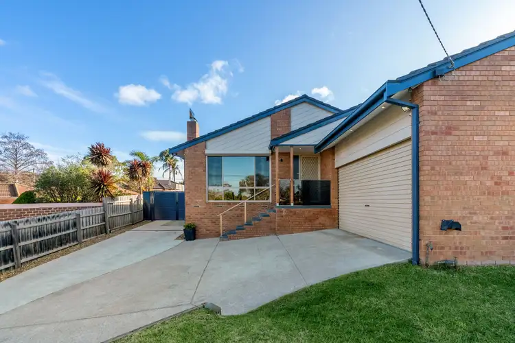 2 Arduina Court, Langwarrin VIC 3910