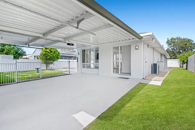Second view of Homely house listing, 7 Tekapo Street, Broadbeach Waters QLD 4218