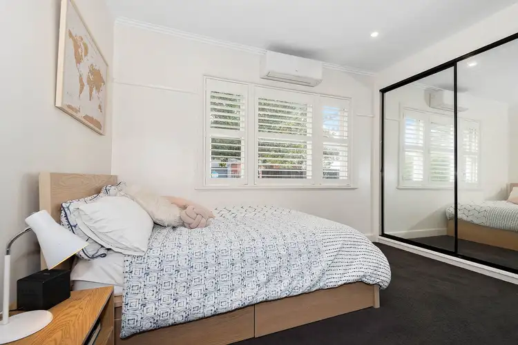 Fifth view of Homely house listing, 8 Catherine Parade, Frankston VIC 3199