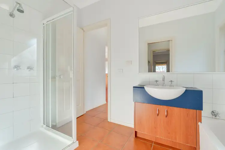 Fourth view of Homely house listing, 4 Avenel Gardens, Craigieburn VIC 3064