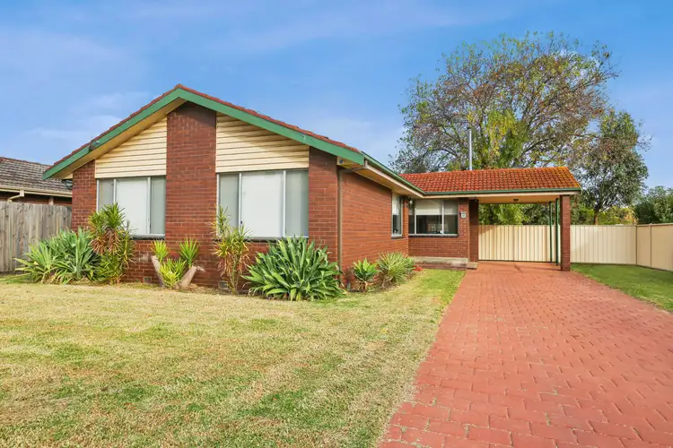 83 Smeaton Close, Lara VIC 3212