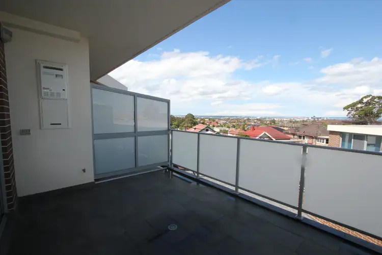Main view of Homely unit listing, 17/45 Forest Road, Hurstville NSW 2220