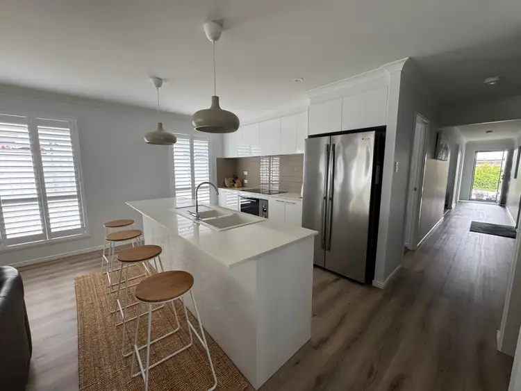 5 Livistona Place