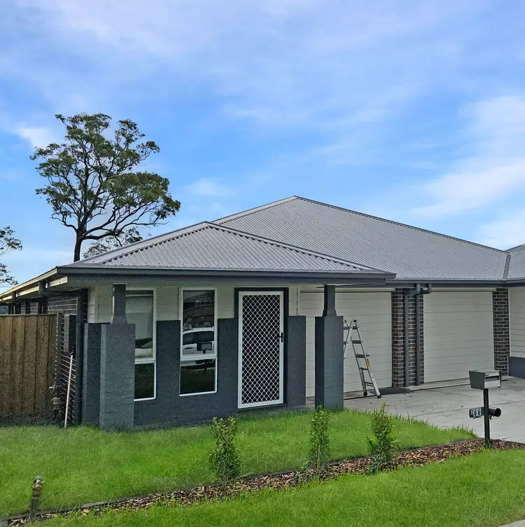 Main view of Homely house listing, 2/66 Malachite Street, Chisholm NSW 2322