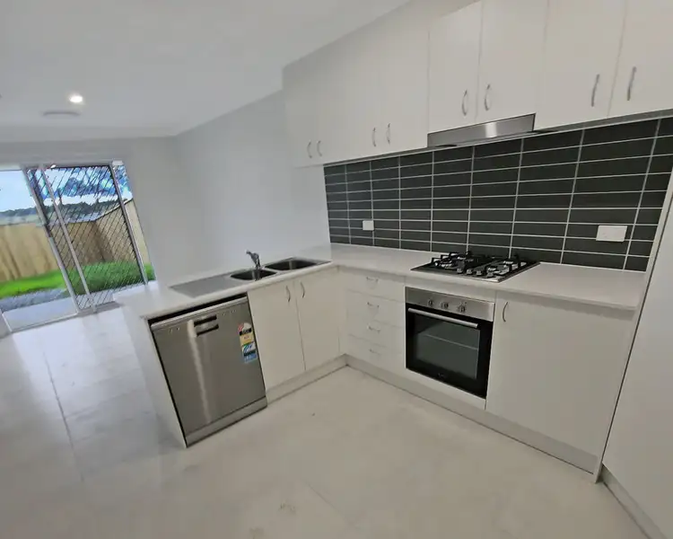 Third view of Homely house listing, 2/66 Malachite Street, Chisholm NSW 2322