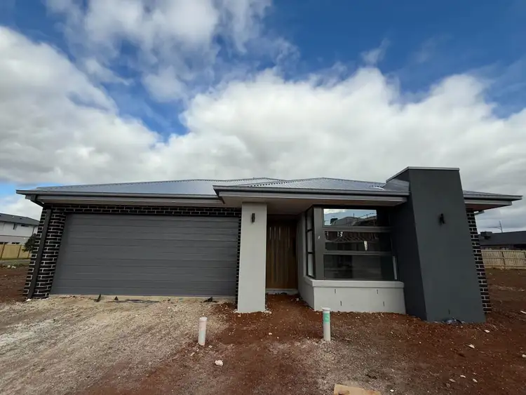 122 Aristides Crescent, Thornhill Park VIC 3335