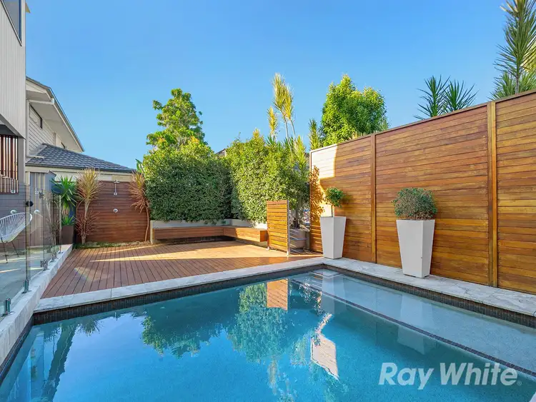 20 Carr Street, Bulimba QLD 4171