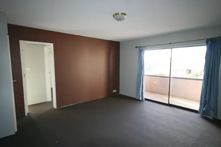 Main view of Homely unit listing, 2/83 Derrima Road, Queanbeyan NSW 2620
