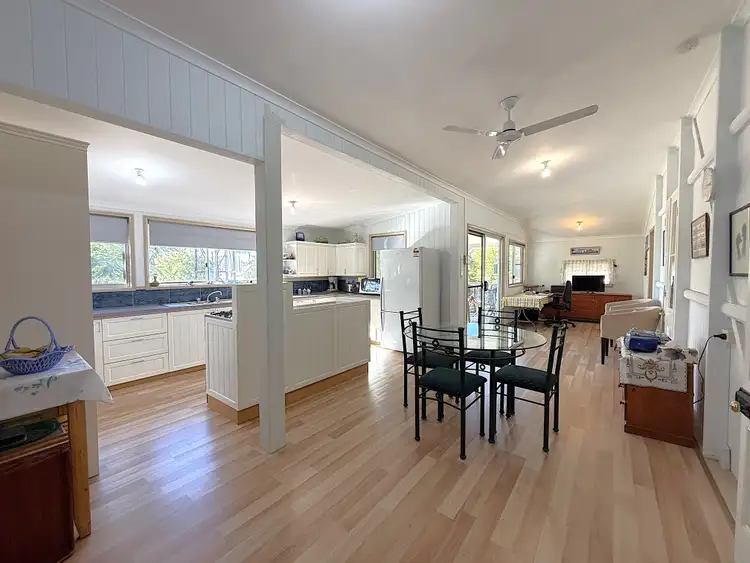 Second view of Homely house listing, 6 Poplar Street, Barcaldine QLD 4725