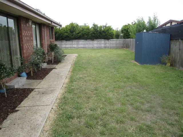 Fifth view of Homely house listing, 21 Manningtree Parade, Craigieburn VIC 3064