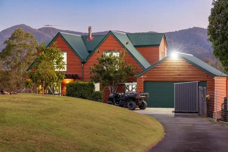 52 Ray Booker Court,, Kobble Creek QLD 4520