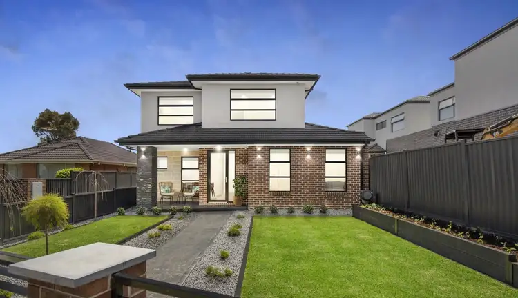 1/18 Barina Road, Oak Park VIC 3046