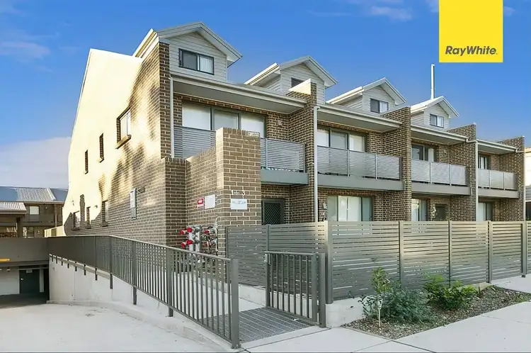 1/1 Louis Street, Granville NSW 2142