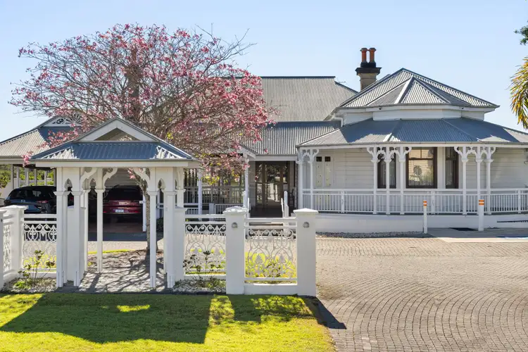 135 Brougham Street, Fairfield QLD 4103