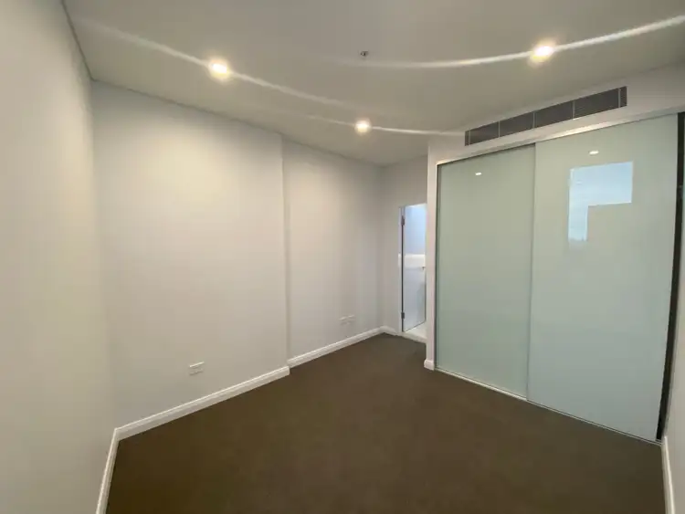 Fourth view of Homely unit listing, 825/1 Maple Tree Road, Westmead NSW 2145
