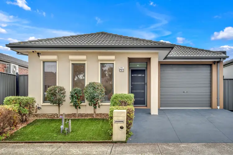 Main view of Homely house listing, 8 Gateshead Street, Craigieburn VIC 3064