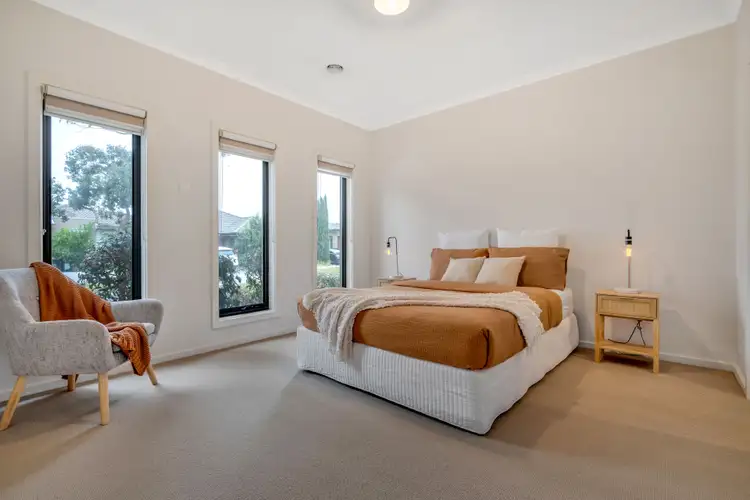Second view of Homely house listing, 8 Gateshead Street, Craigieburn VIC 3064