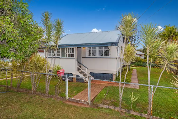 27 Baldwin Street, Redcliffe QLD 4020