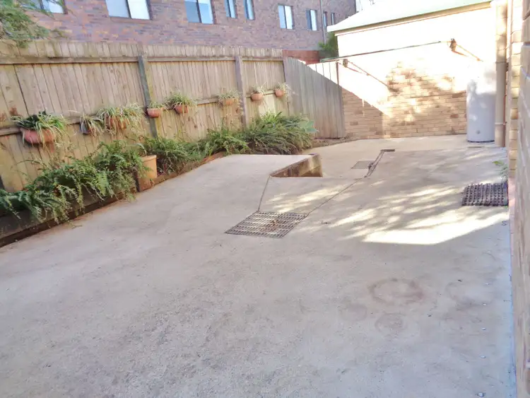 Fifth view of Homely unit listing, 1/29 Humpybong Esplanade, Redcliffe QLD 4020