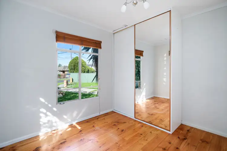 Fifth view of Homely house listing, 7 Rupert Court, Broadmeadows VIC 3047