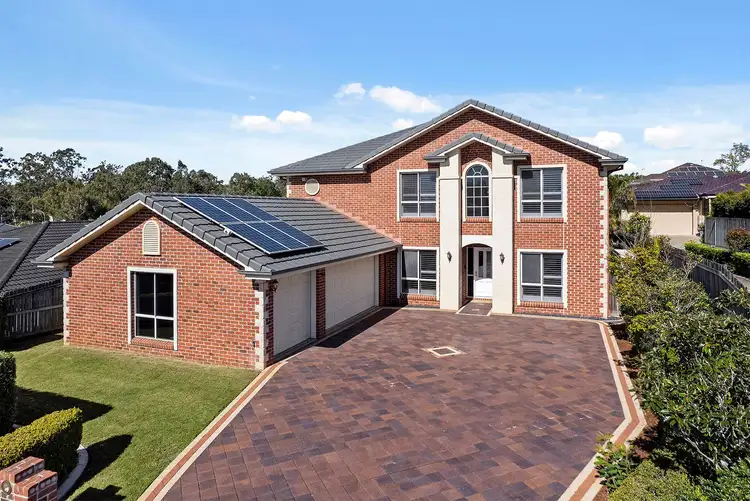 8 Tayla Close, Bridgeman Downs QLD 4035