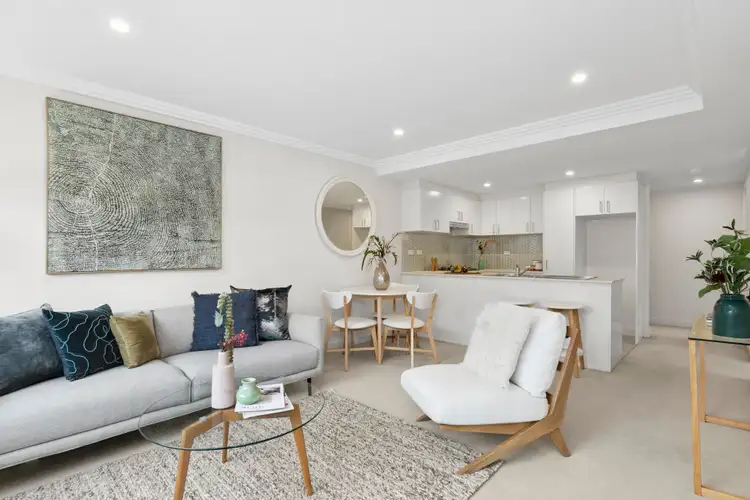 Third view of Homely unit listing, 8/39 Pacific Parade, Dee Why NSW 2099