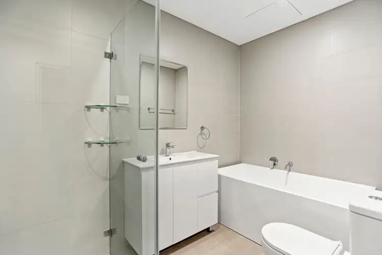 Fifth view of Homely unit listing, 3/595 King Street, Newtown NSW 2042