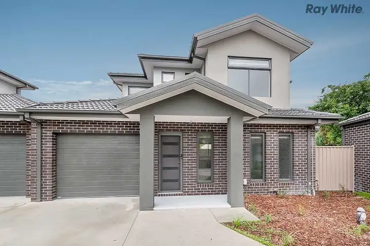 2/5 Heysham Place, Keilor Downs VIC 3038