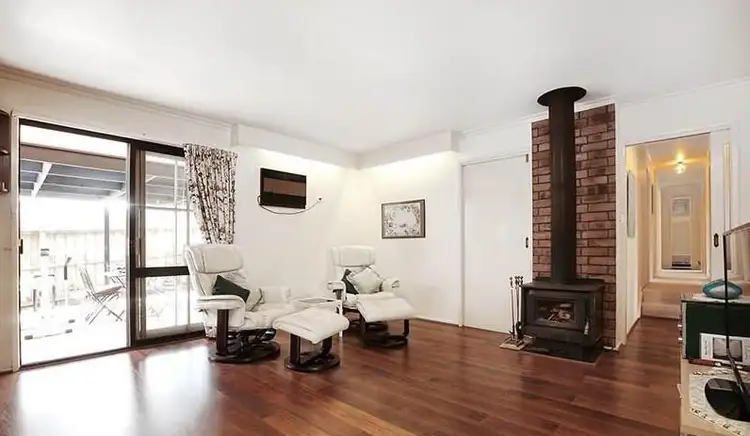 Second view of Homely house listing, 16 Brack Court, Mooroolbark VIC 3138