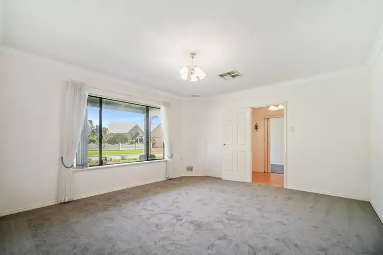 Fifth view of Homely house listing, 2 Galway Place, Jane Brook WA 6056