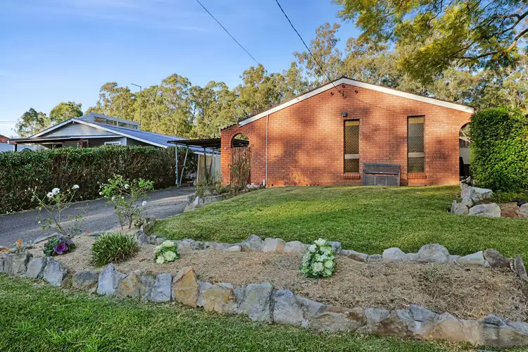 12 Raymond Street, Freemans Reach NSW 2756