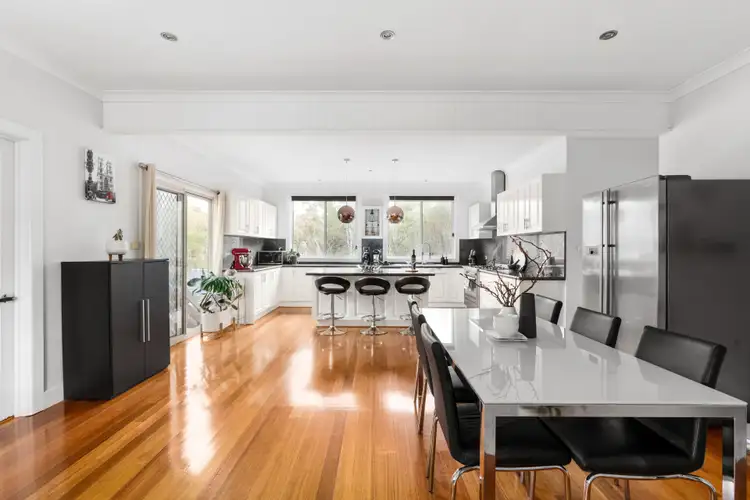 Fifth view of Homely house listing, 8 Mountbatten Court, Reservoir VIC 3073
