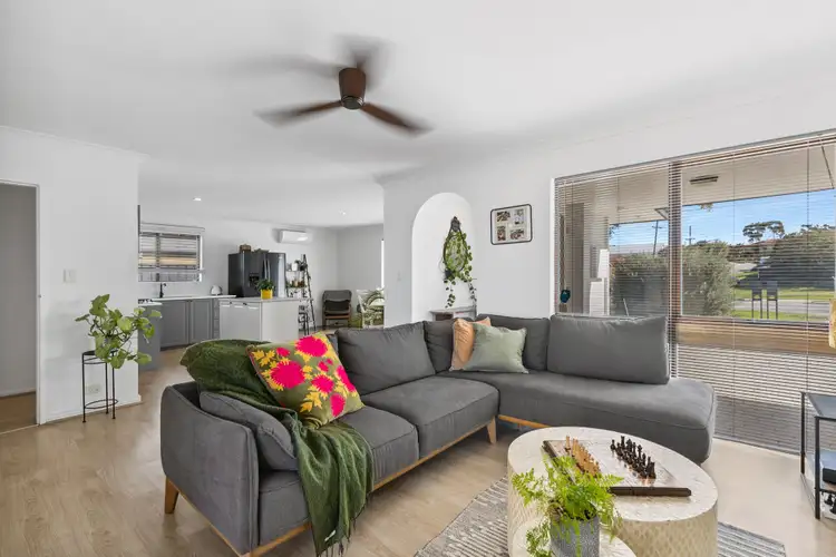 Seventh view of Homely house listing, 182 Bridgewater Drive, Kallaroo WA 6025