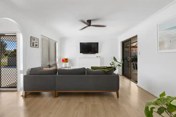 Seventh view of Homely house listing, 182 Bridgewater Drive, Kallaroo WA 6025