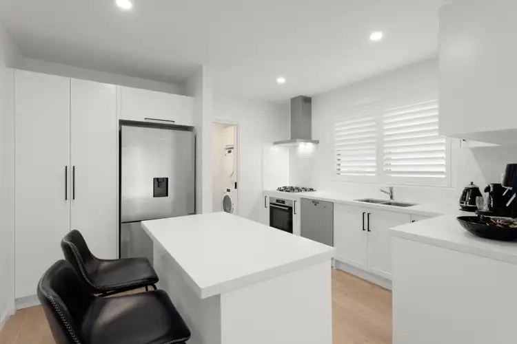 Third view of Homely unit listing, 4/10 Dalny Road, Murrumbeena VIC 3163