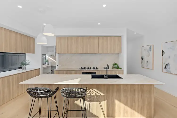 Sixth view of Homely townhouse listing, 77B Broadway, Bonbeach VIC 3196