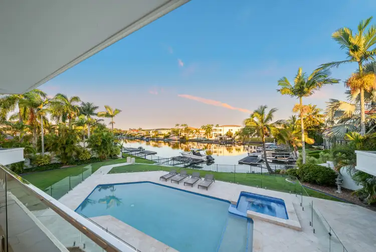 1153 Rosebank Way West, Hope Island QLD 4212
