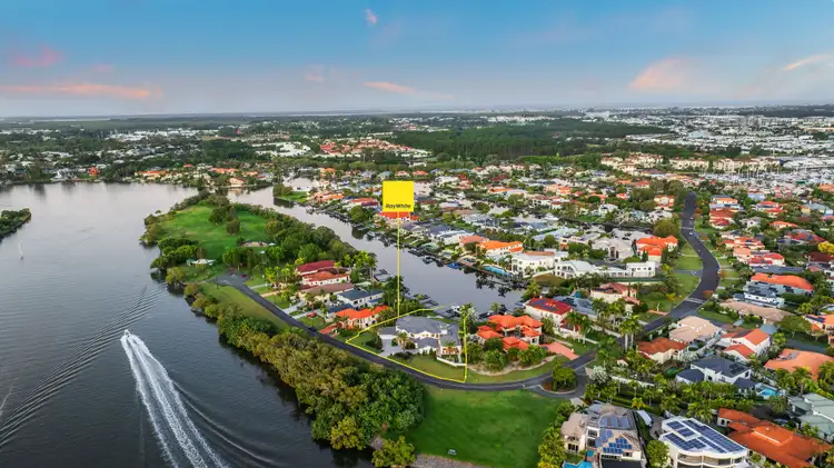 1153 Rosebank Way West, Hope Island QLD 4212