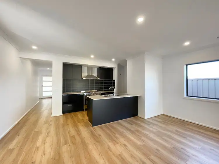 Fourth view of Homely house listing, 7 Bramel Court, Benalla VIC 3672