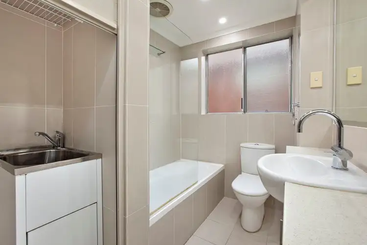 Fourth view of Homely apartment listing, 2/33 Mosman Street, Mosman NSW 2088